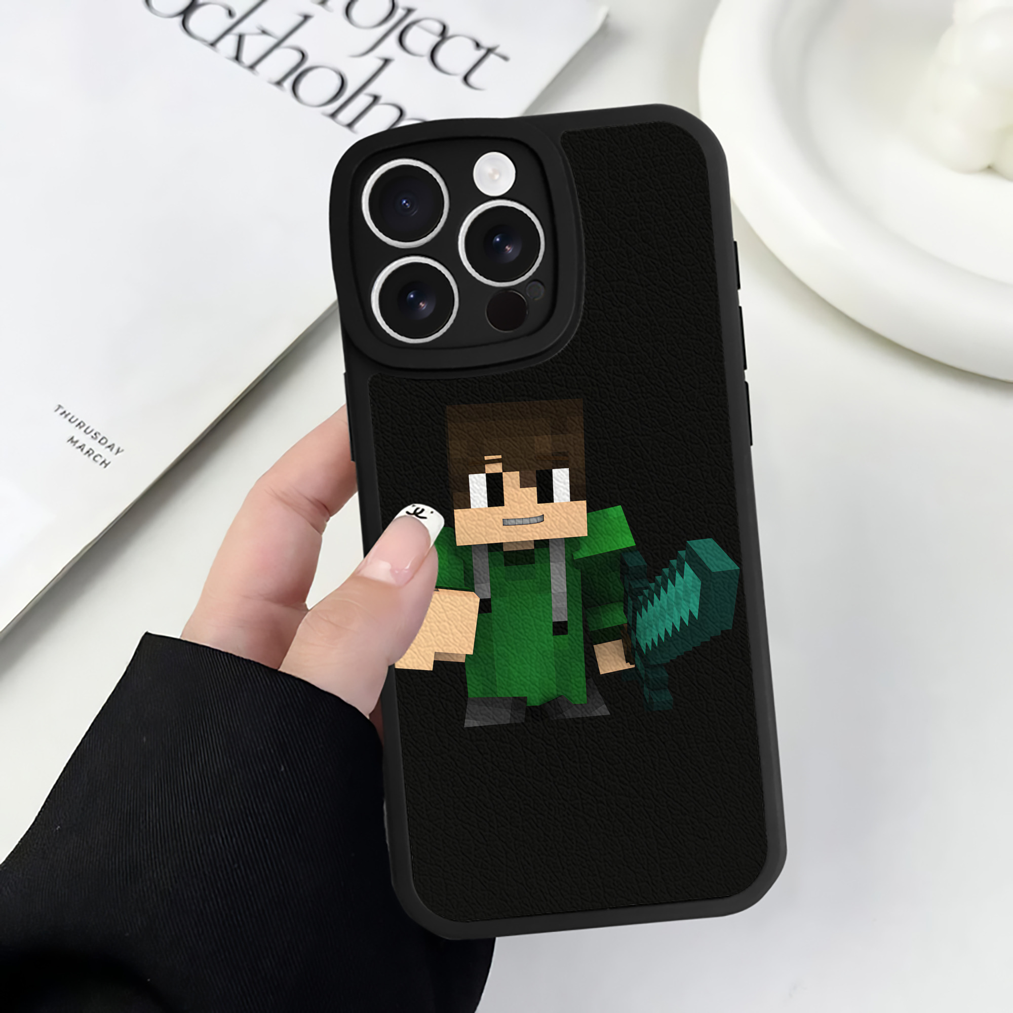 （画像用） マインクラフト ブロックの世界 Minecraft MC Block world 【iPhone 16シリーズ対応】シリコンスマホケース（レザー調） 材質：シリコン